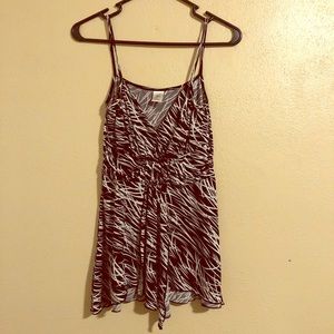 White and black tank top